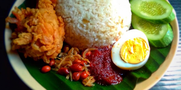 5 Tempat Makan Keluarga Paling Direkomendasikan di Kota Pekanbaru